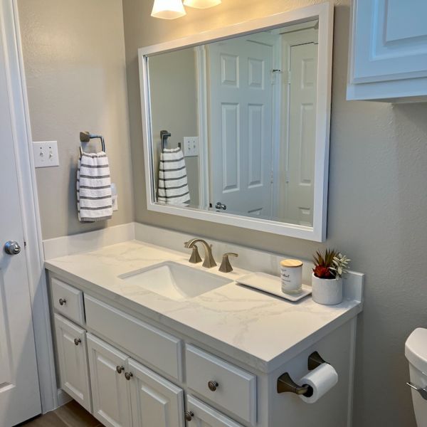 Morales-Brothers_Houston-Bathroom-Remodeling-28