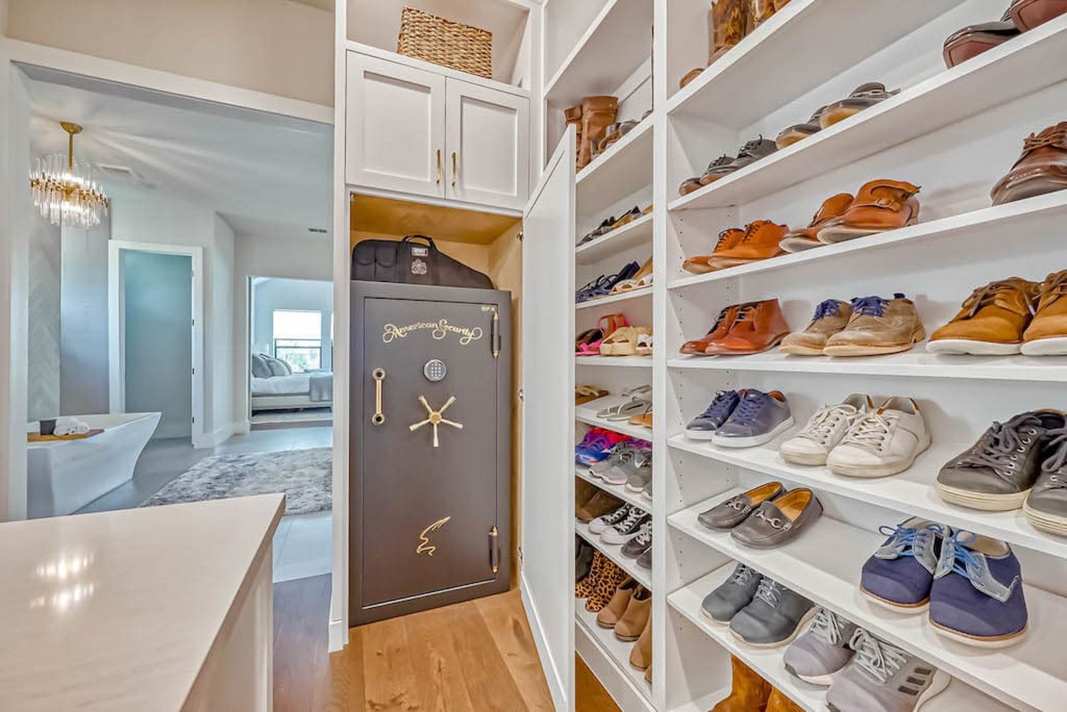 Morales-Brothers_Houston-custom-cabinets-36