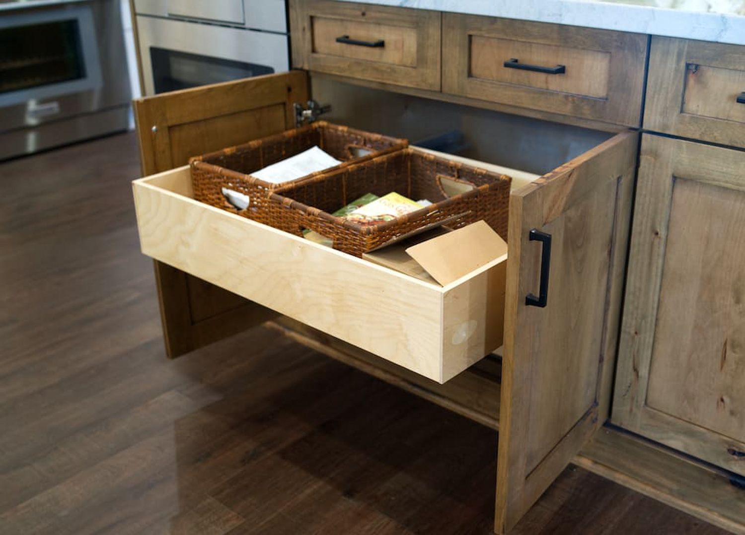 Morales-Brothers_Houston-custom-cabinets-22