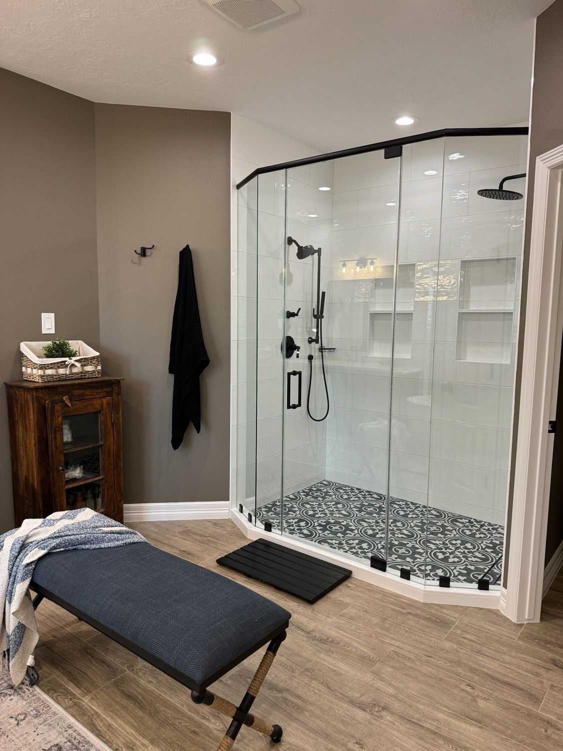 Morales-Brothers_Houston-Bathroom-Remodeling-16