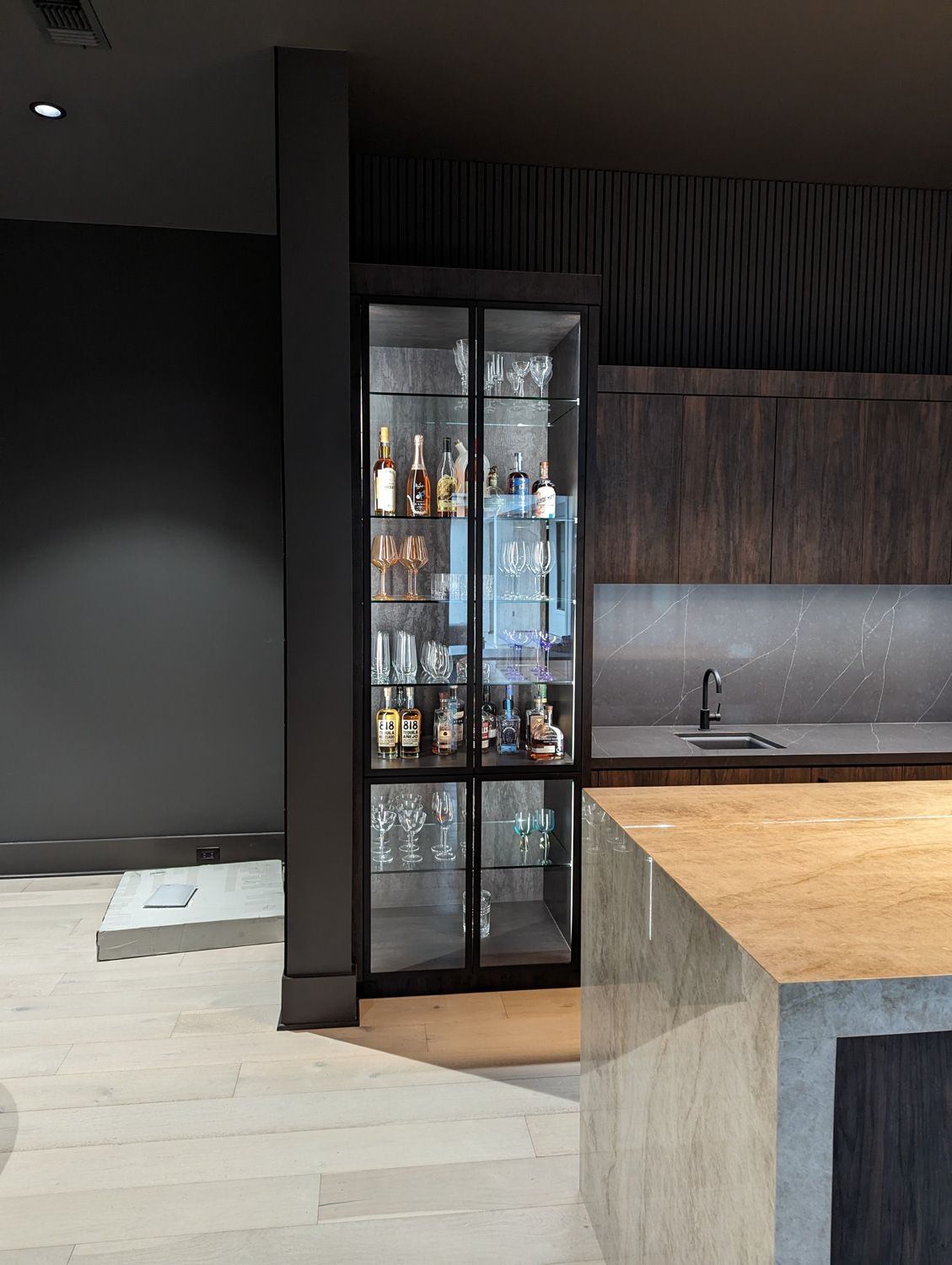 Morales-Brothers_Houston-custom-cabinets-49